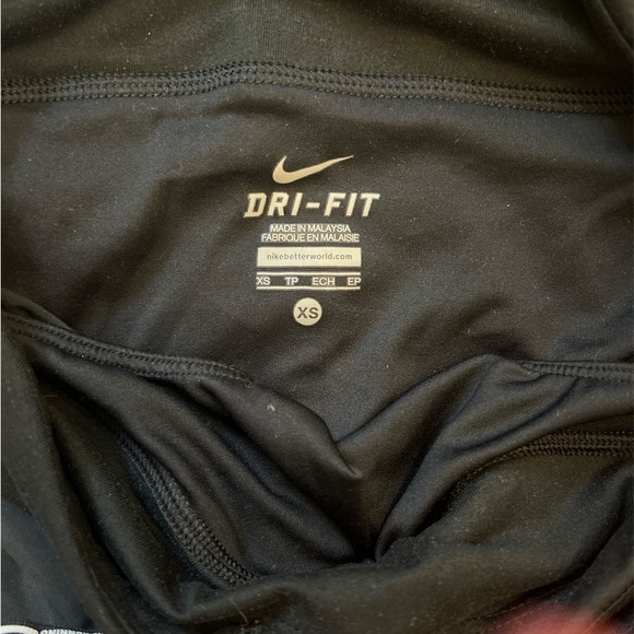 Nike Dri-Fit running shorts - Size XS - like new - Picture 4 of 4